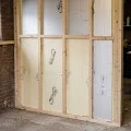 garage isoleren binnenmuur PIR-isolatieplaten houten frame Nederlands